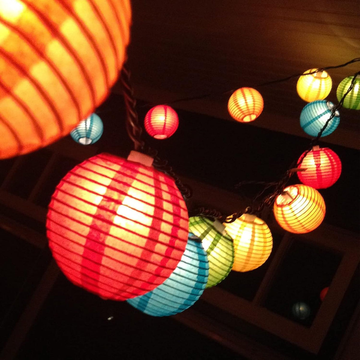8.5Ft Multicolor Lantern String Lights, Colorful Lantern Lights for Bedroom with 10 Nylon Lanterns Decor, inoor String Lights for Camper Awning Rainbow Camping Party Mexican Fiesta